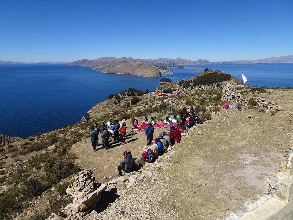 Festen sett fra betong-konstruksjonen på toppen