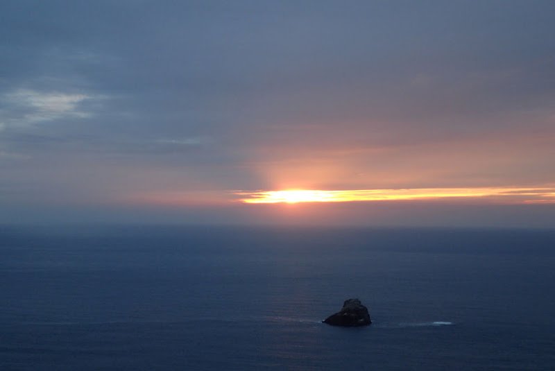 CaminoFinisterre_Day18_09_Sunset_at_Cabo