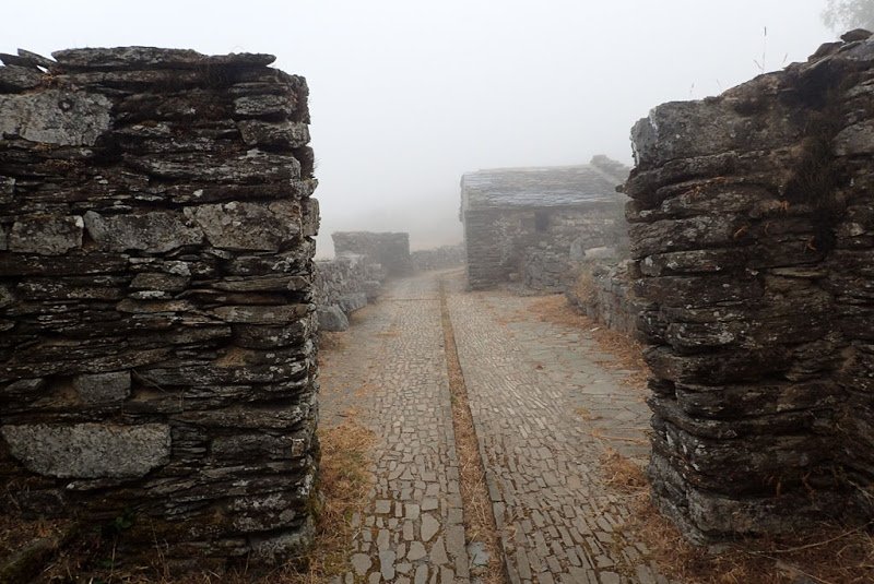 CaminoPrimitivo_Day11_04_Hospital_de_Mon