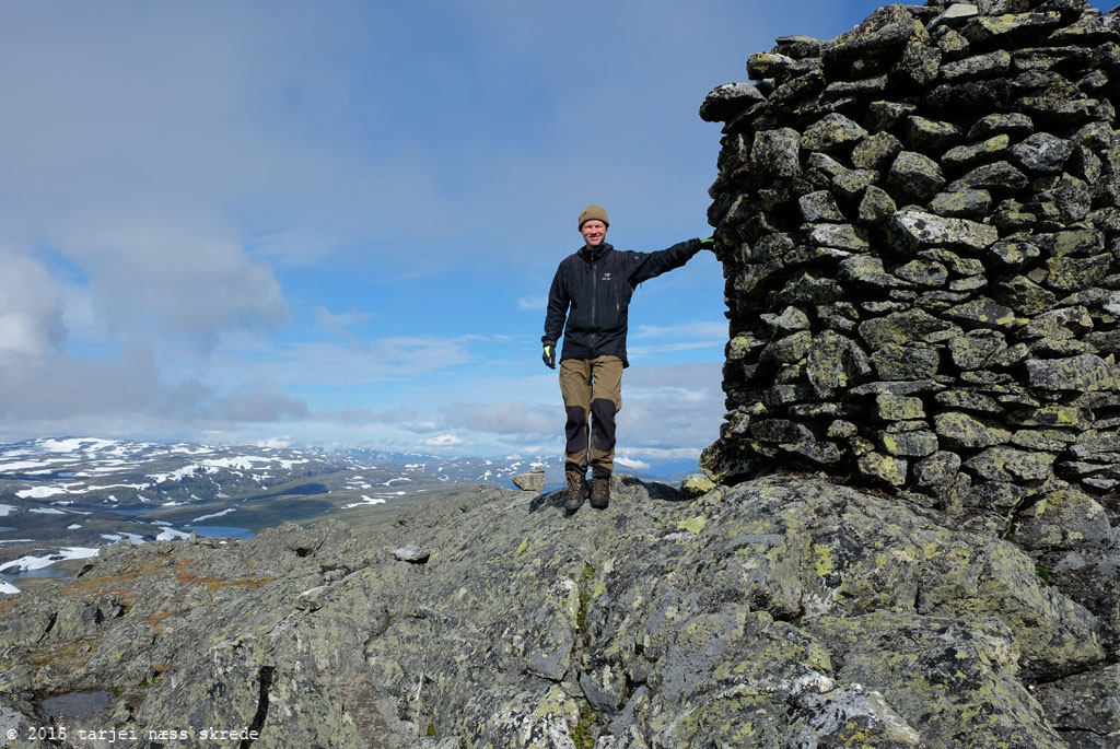 Massiv_09_At_the_summit_of_Haarteigen.jp