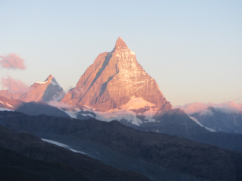 Morgenutsikt fra senga på Monterosa-hytta