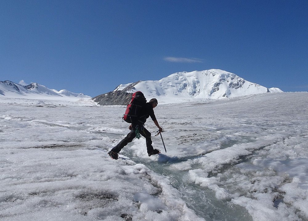 Det rant godt på breen utover dagen.