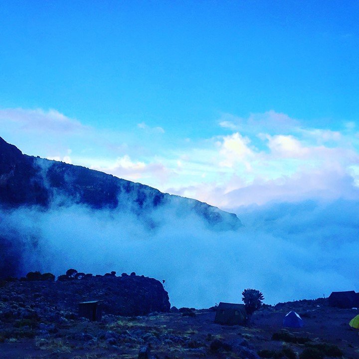 32350133_2077923092250358_19563012232923