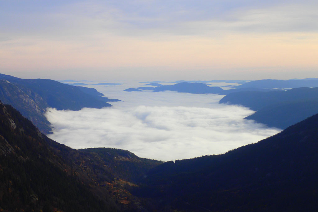 Landscapes_in_mist_Finndalen_151101_02.J
