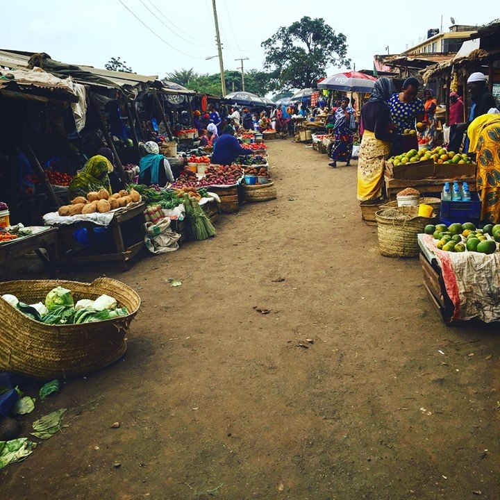 31163155_2048839028492098_60015774430333