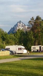 post-12082-0-31108100-1402182038_thumb.j