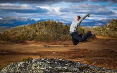 post-12278-0-96435100-1442908447_thumb.j