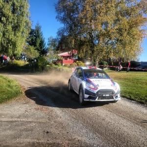 post-14911-0-75202400-1443385832_thumb.j