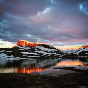 post-15172-0-13335400-1441607306_thumb.j