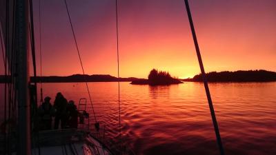 post-16620-0-36993200-1441831330_thumb.j