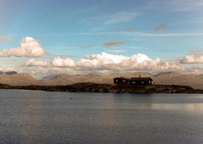 post-4444-0-41274400-1380830015_thumb.jp