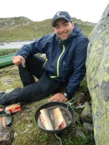 post-12001-0-45649500-1385639073_thumb.j