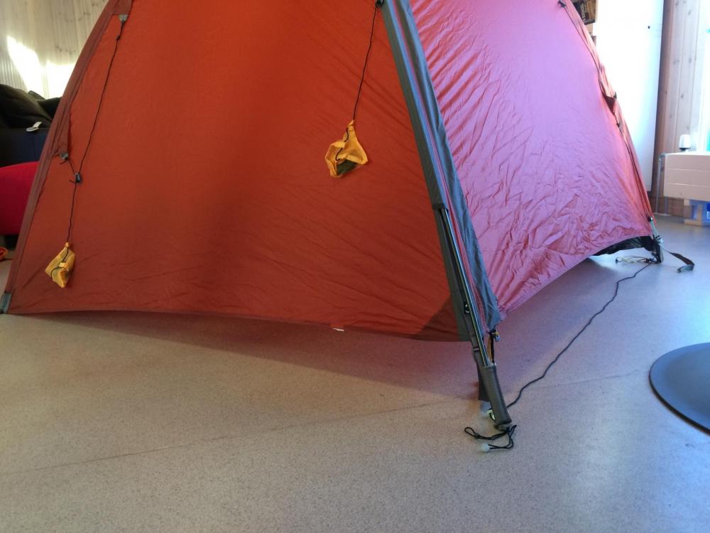 telt 2.JPG