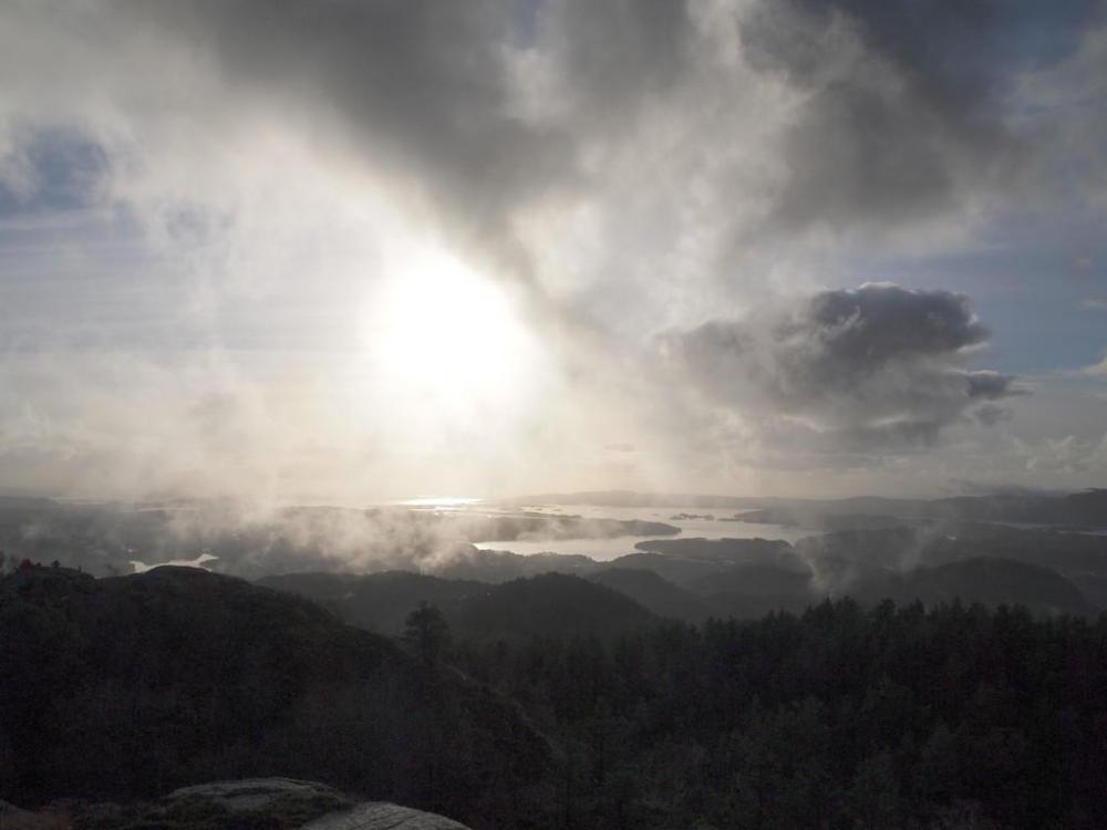 5648b7cbe1449_Soldampogskyer(PB150333).t