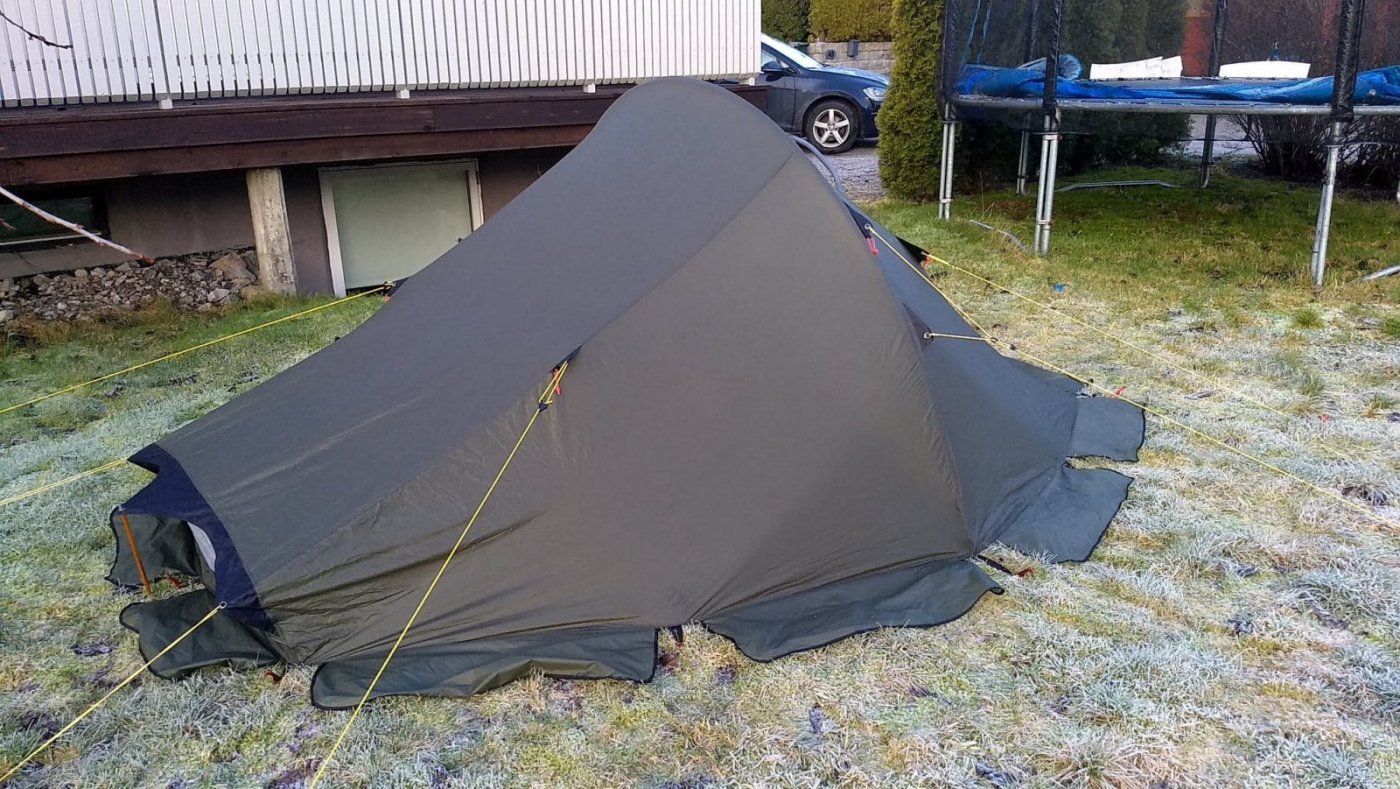 Langside vist med nye barduner i toppduken.jpg